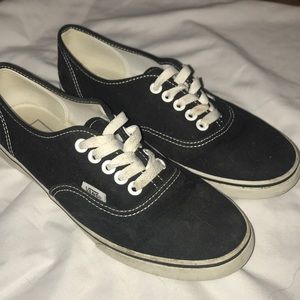 Women’s size 7 black Vans